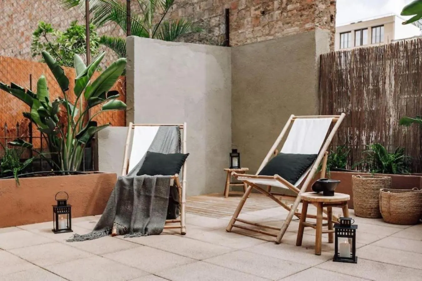 Apartment Matadi - One Bedroom And Terrace In Eixample Esquerra Barcelona